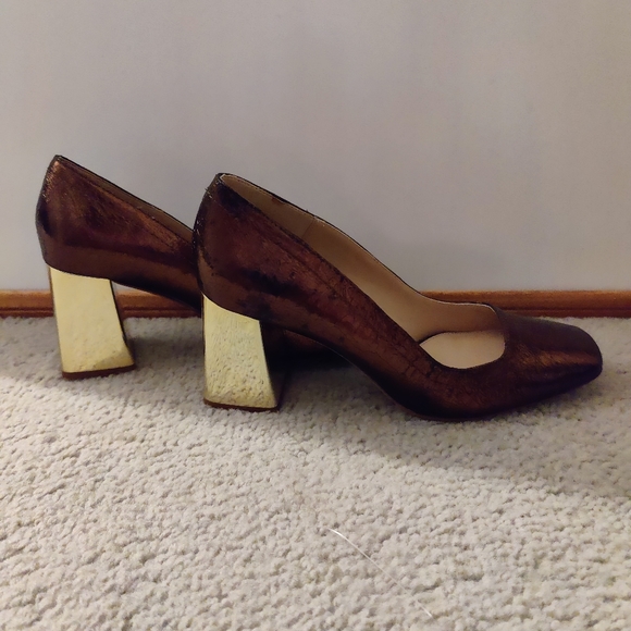 Zara Bronze Metallic Cracked Leather Mid Heel Shoes - Picture 4 of 7